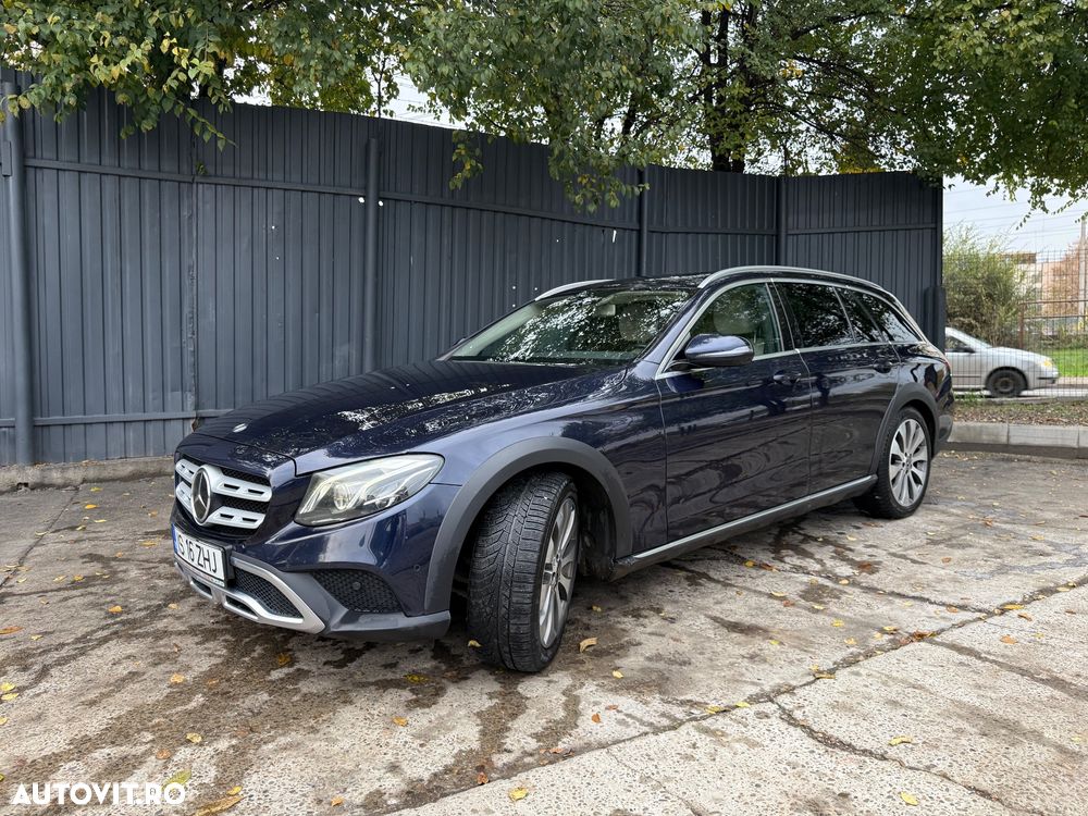 Mercedes-Benz E 220 d 4Matic All-Terrain 9G-TRONIC Exclusive - 1