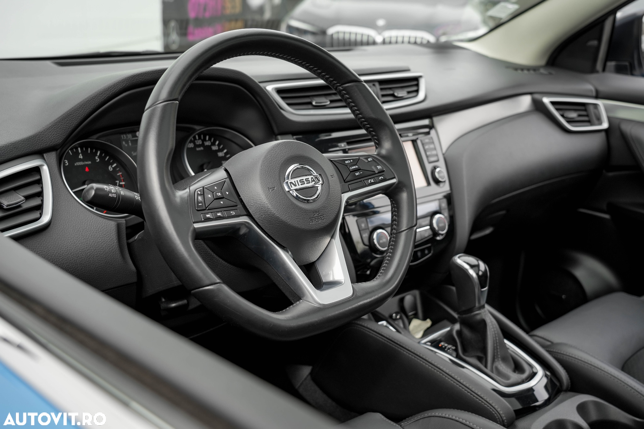 Nissan Qashqai 1.2 DIG-T Start/Stop X-TRONIC Tekna - 13