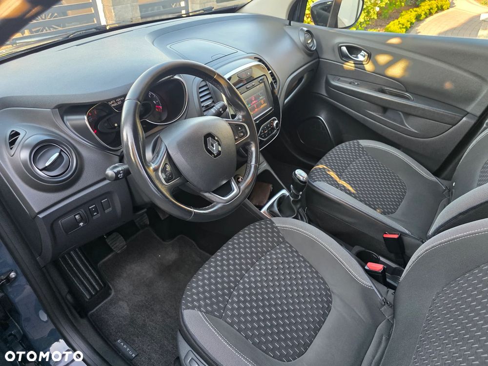 Renault Captur - 19