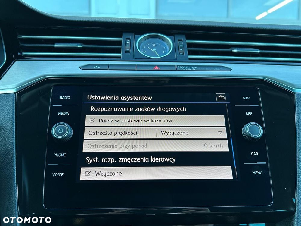 Volkswagen Passat 1.5 TSI EVO Highline DSG - 31