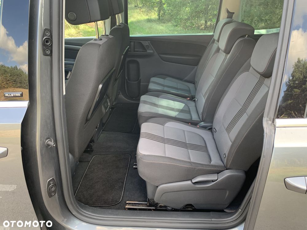 Volkswagen Sharan - 12