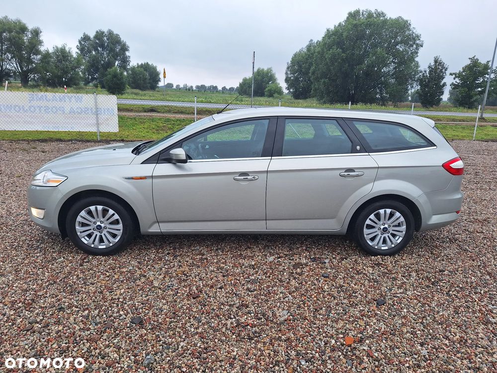 Ford Mondeo 2.0 Ghia Executive - 31