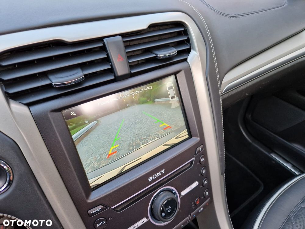 Ford Mondeo - 25
