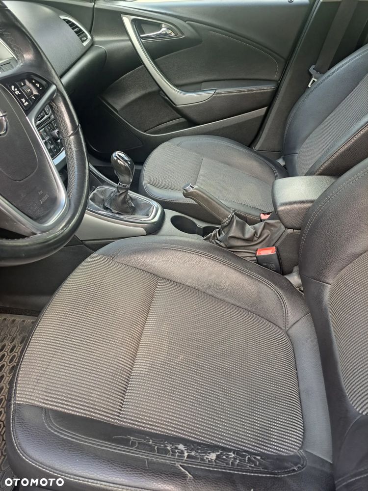 Opel Astra 1.4 T Business S&S EU6 - 4