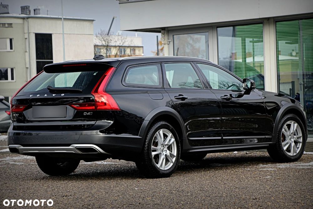 Volvo V90 - 6