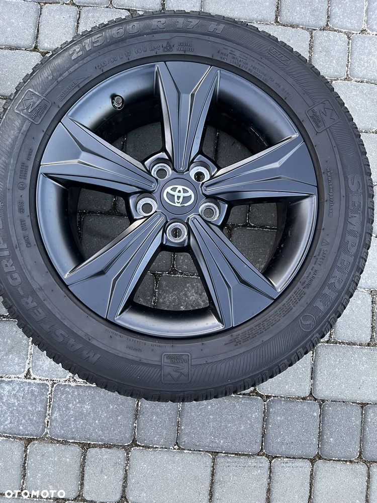 Alufelgi 5x114,3 17 cali Toyota Auris Avensis Corolla opony 205/55/16 - 2