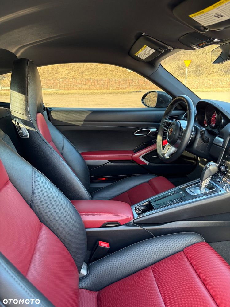 Porsche Cayman - 21