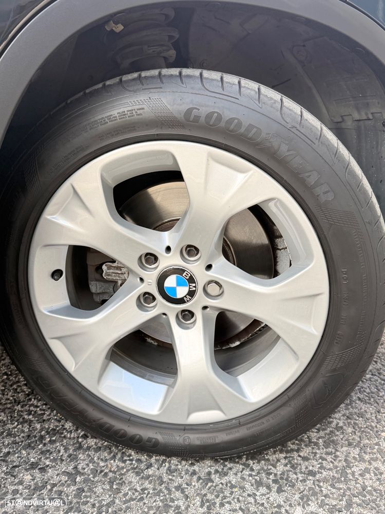 BMW X1 18 d sDrive - 7