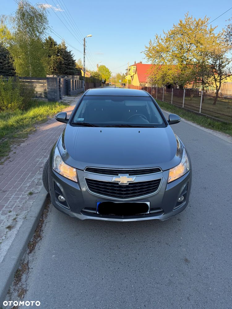 Chevrolet Cruze 1.6 LT+ - 2
