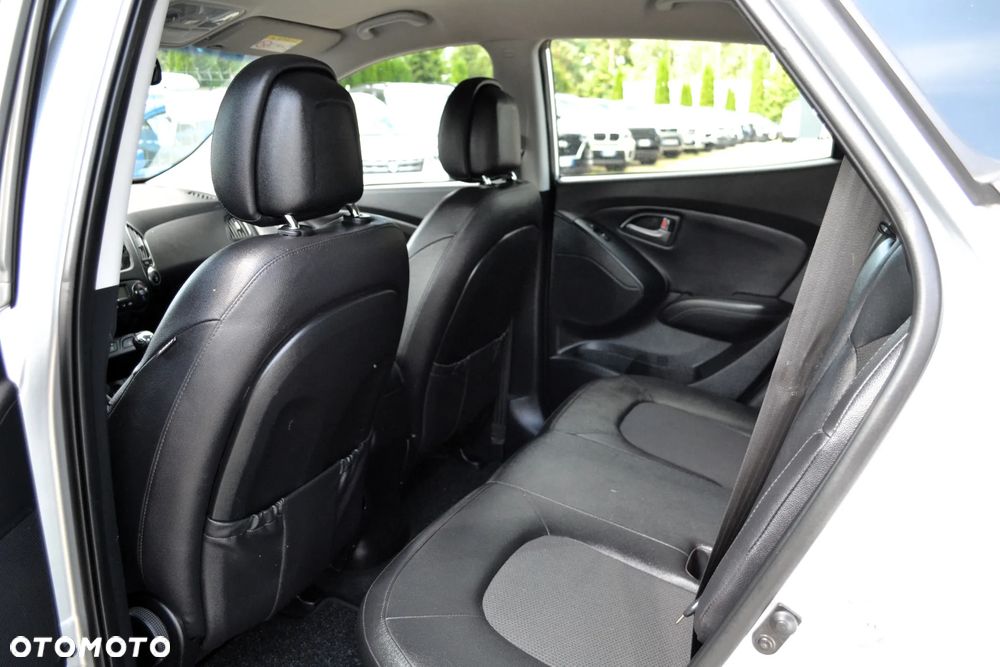 Hyundai ix35 1.7 CRDi 2WD blue Style - 11