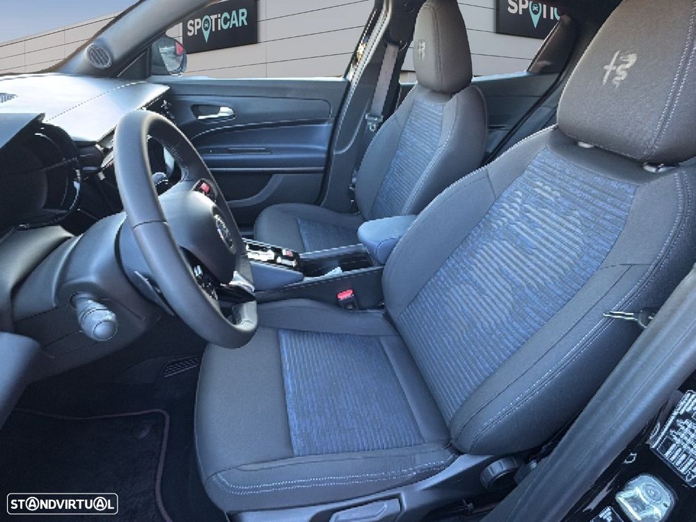 Alfa Romeo Junior 1.2 Intensa eDCT6 - 9