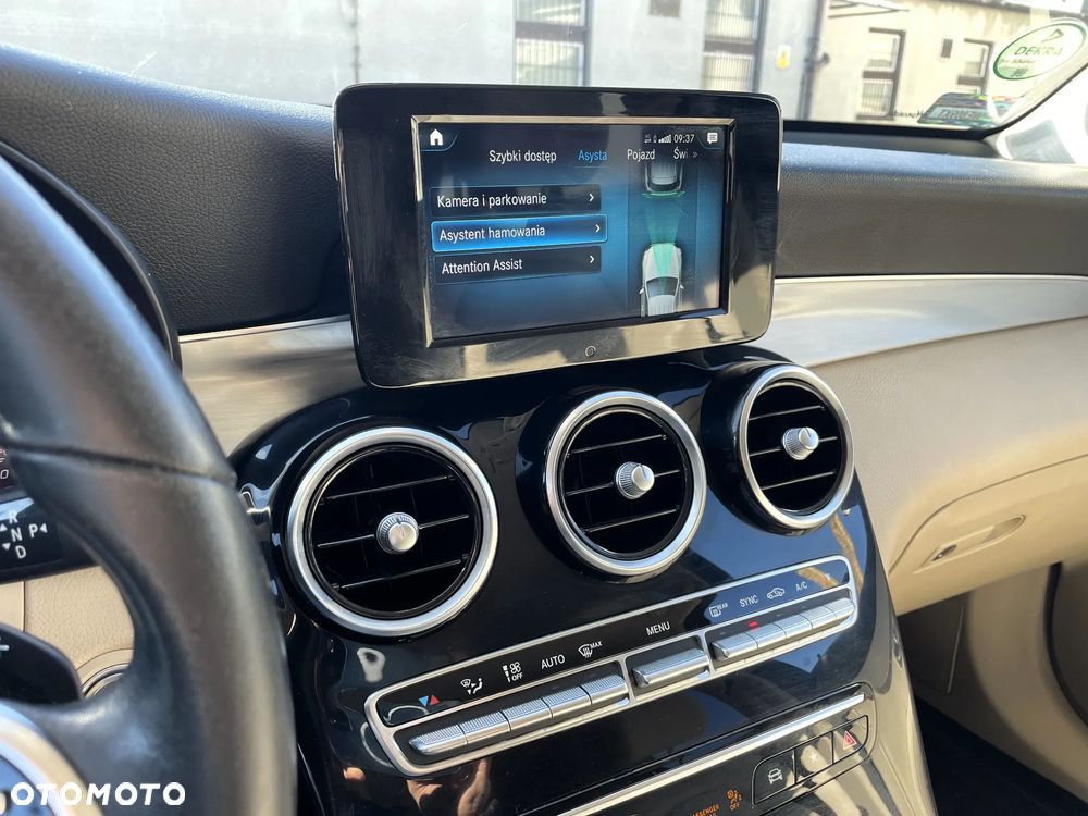 Mercedes-Benz GLC 220 d - 26