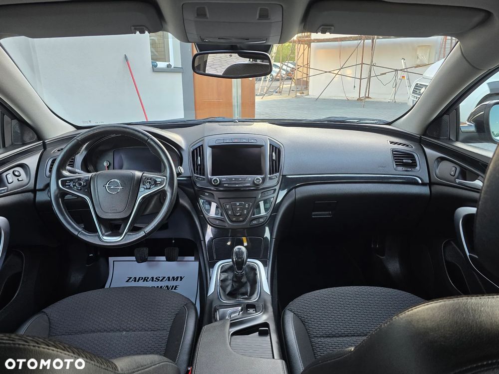 Opel Insignia 1.6 T Cosmo S&S - 23