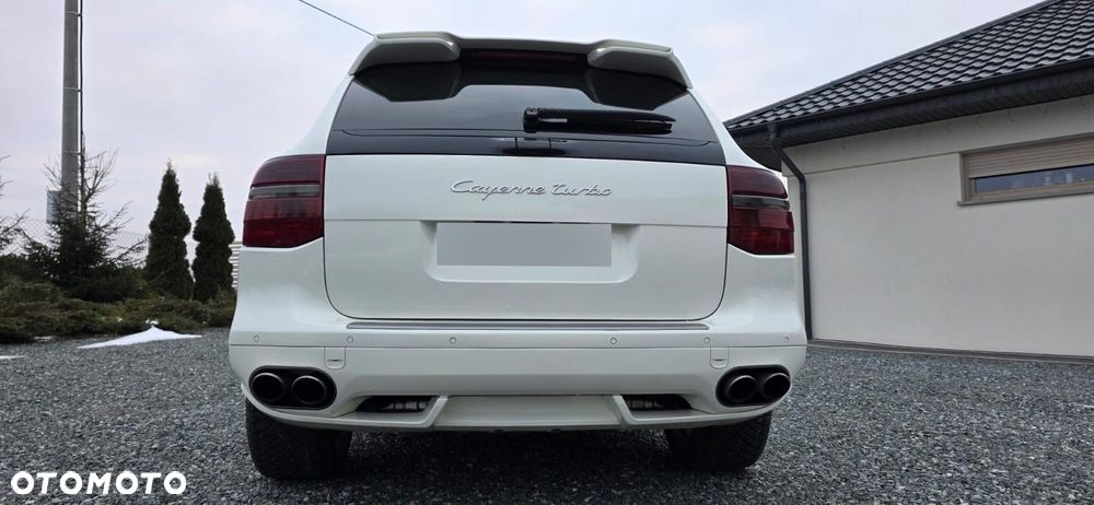 Porsche Cayenne - 14