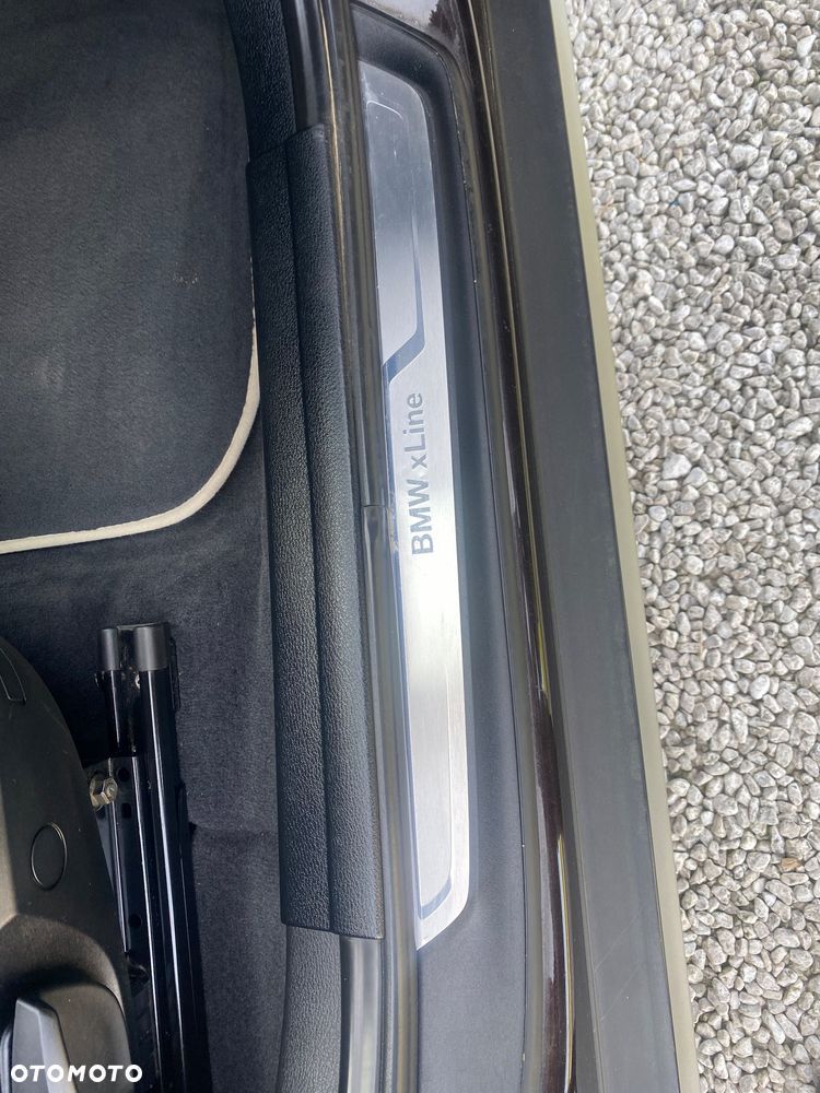 BMW X1 sDrive18d xLine - 22