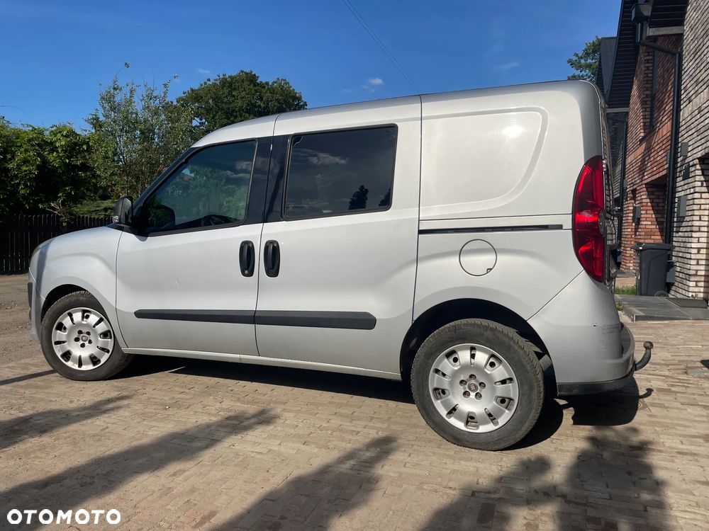 Fiat Doblo 2.0 Multijet 16V Emotion - 4