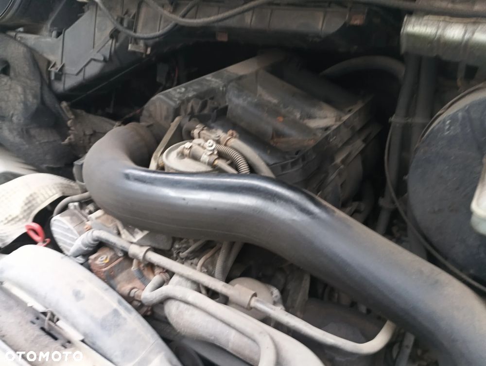 Mercedes-Benz Sprinter - 11