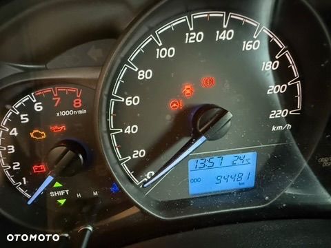 Toyota Yaris 1.5 Active - 4