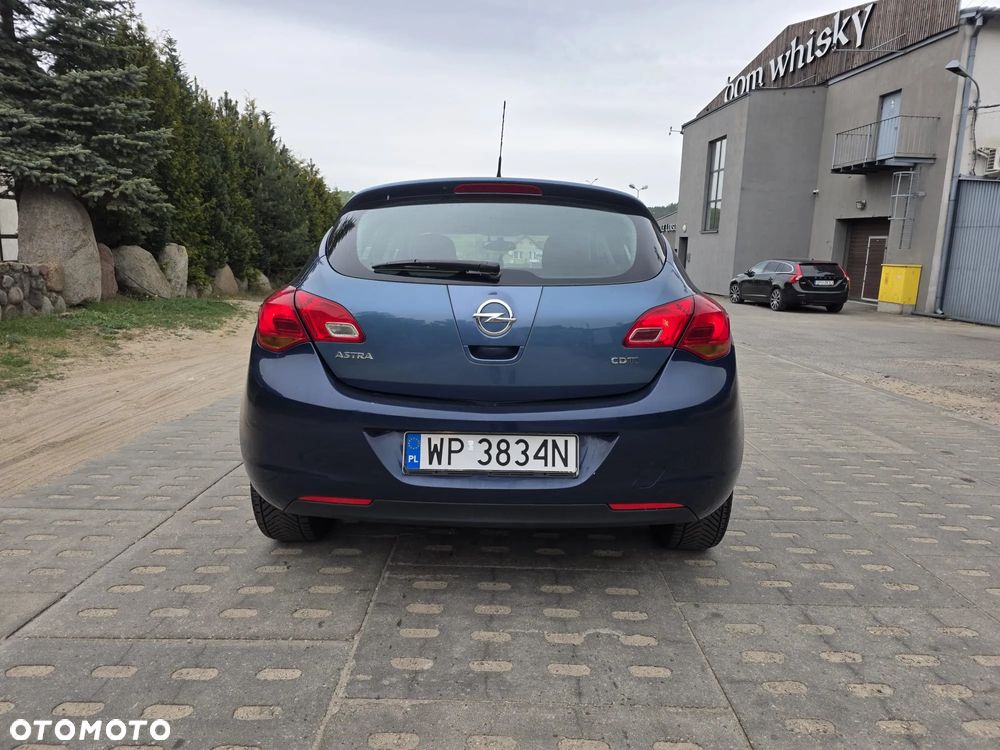Opel Astra 1.7 CDTI - 12