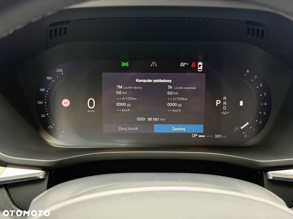 Volvo XC 60 B4 B Momentum Pro - 15