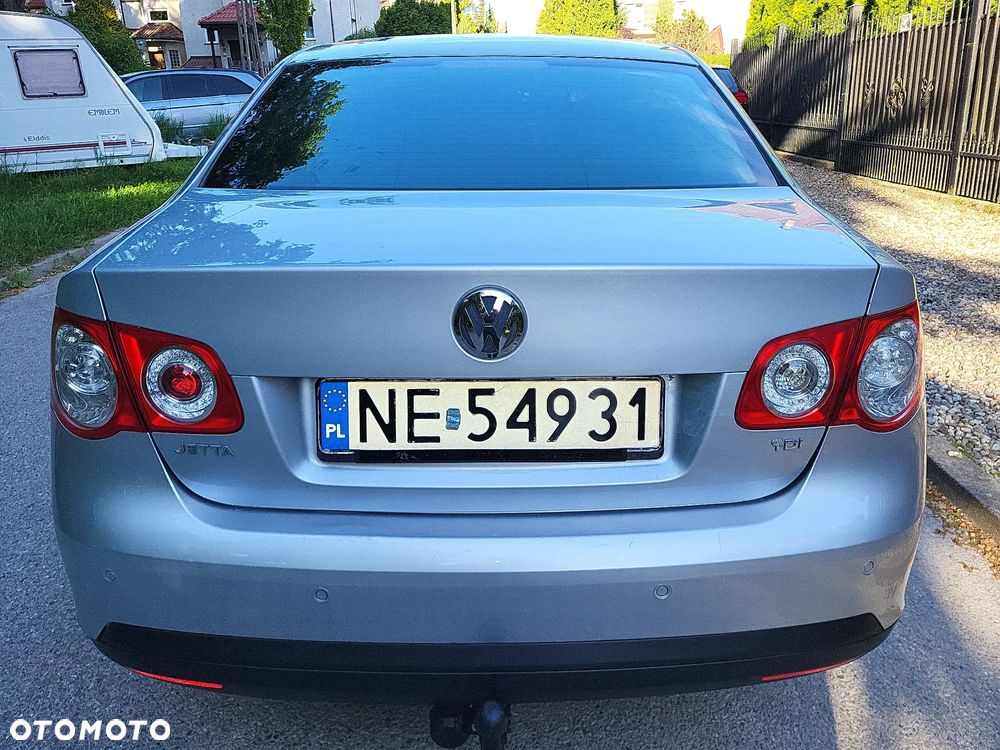 Volkswagen Jetta 1.9 TDI Comfortline - 31