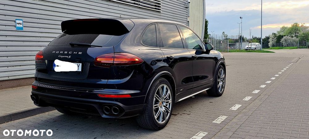 Porsche Cayenne S Diesel Platinum Edition - 5
