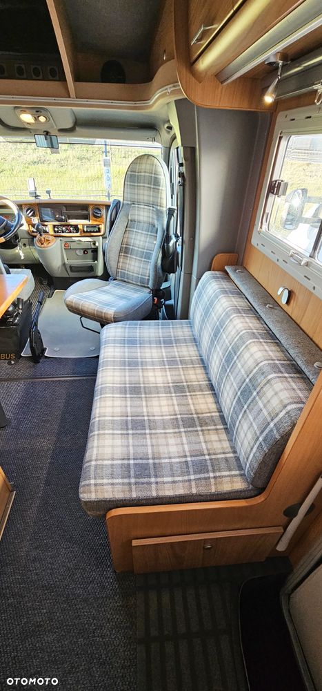 Burstner DELFIN PERFORMANCE T625 AL-KO 3.0L Renault Master - 10