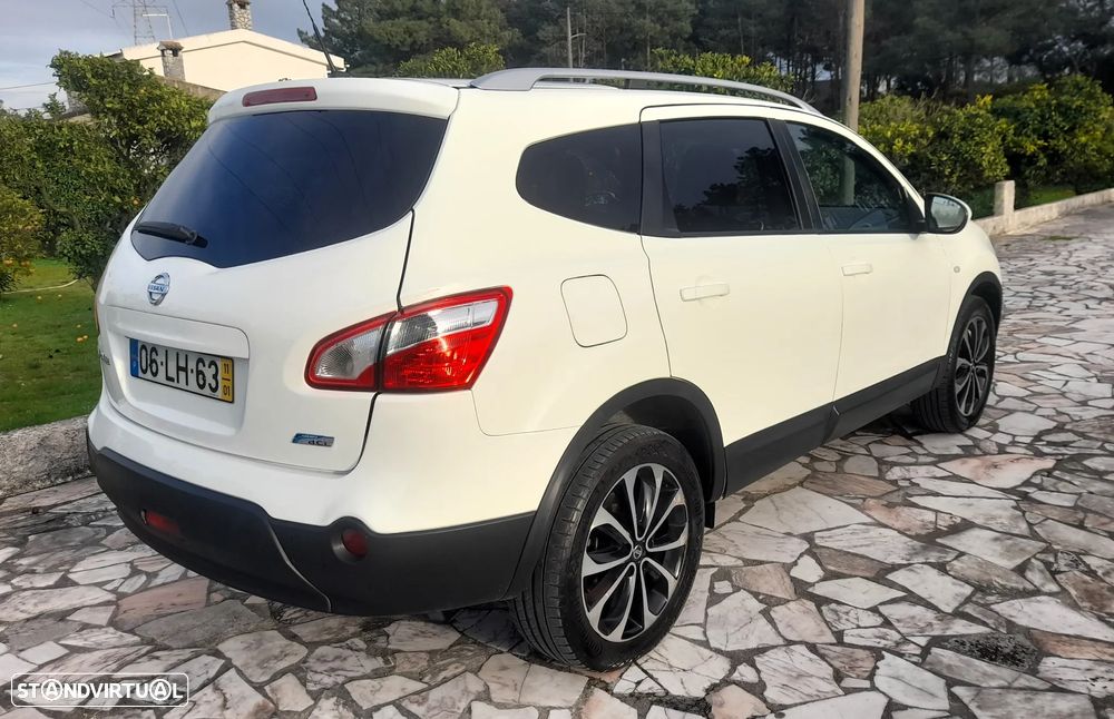 Nissan Qashqai +2 1.5 dCi Tekna Premium 18 - 10