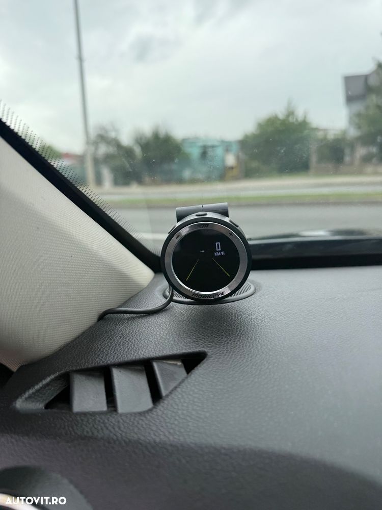 Dacia Duster 1.5 Blue dCi 4WD Comfort - 9