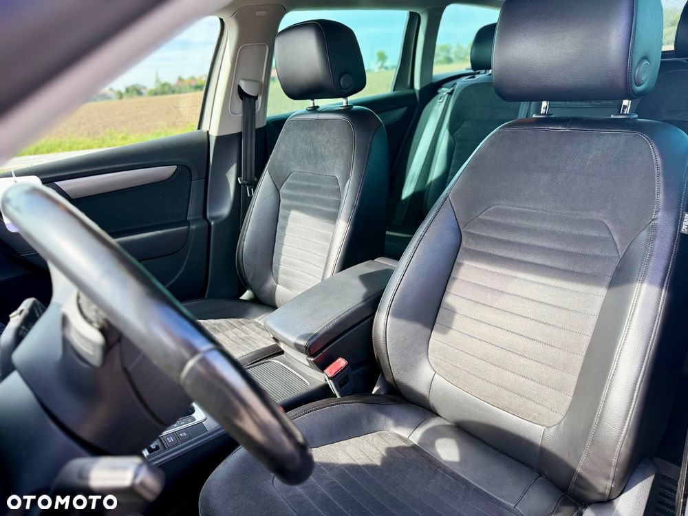 Volkswagen Passat 2.0 TDI Highline DSG - 13