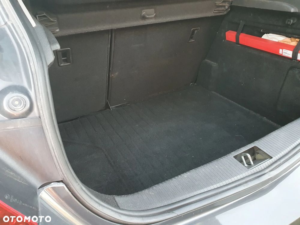 Opel Astra 1.6 CDTI Cosmo - 25