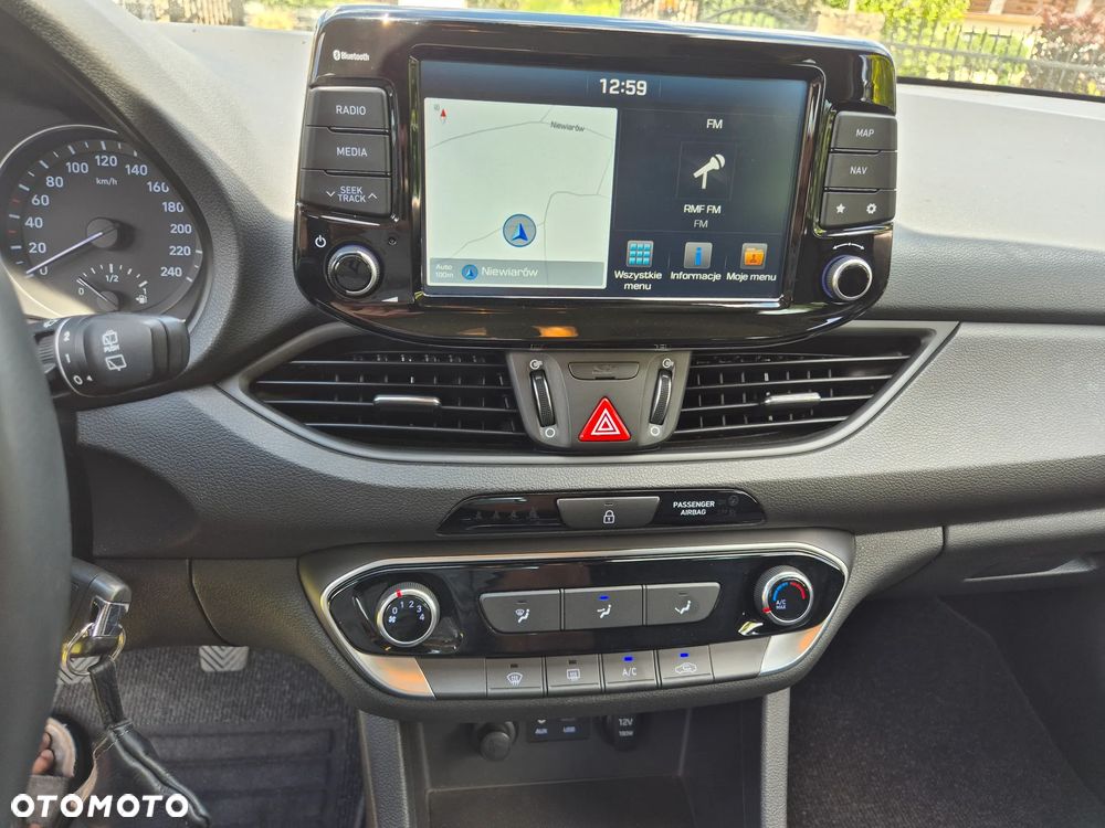 Hyundai i30 1.4 Style - 22
