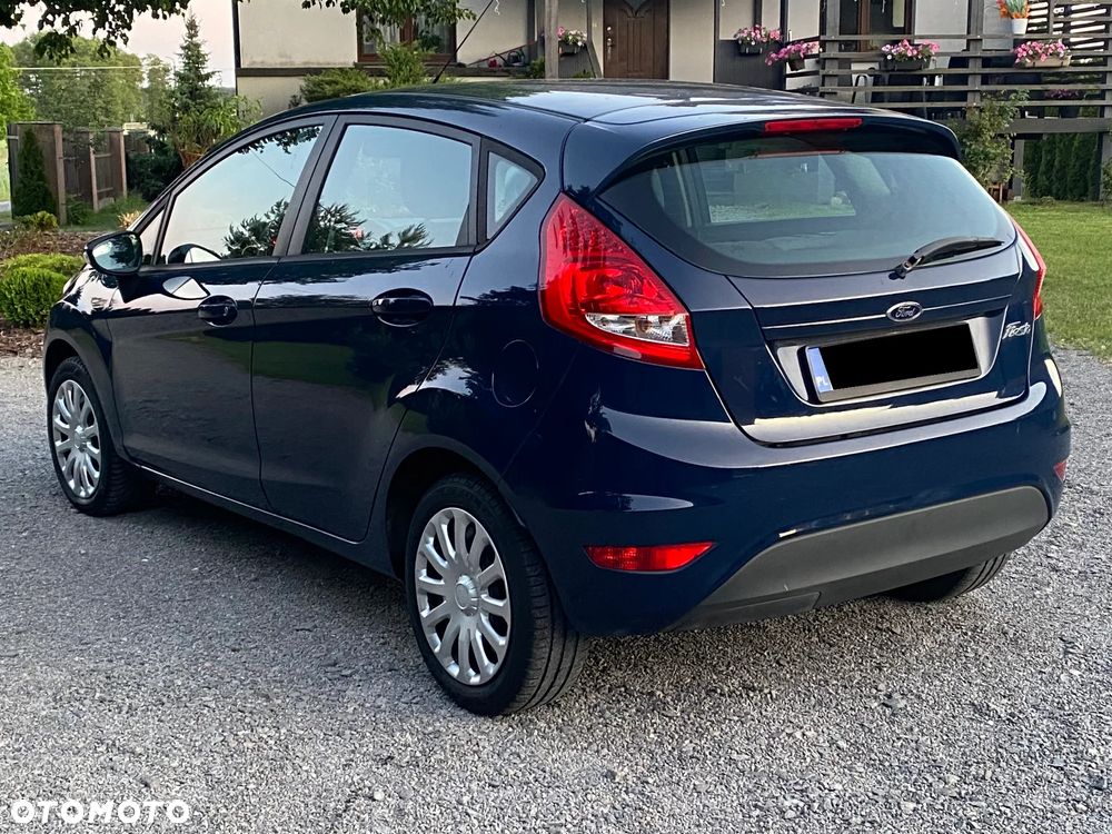 Ford Fiesta - 22