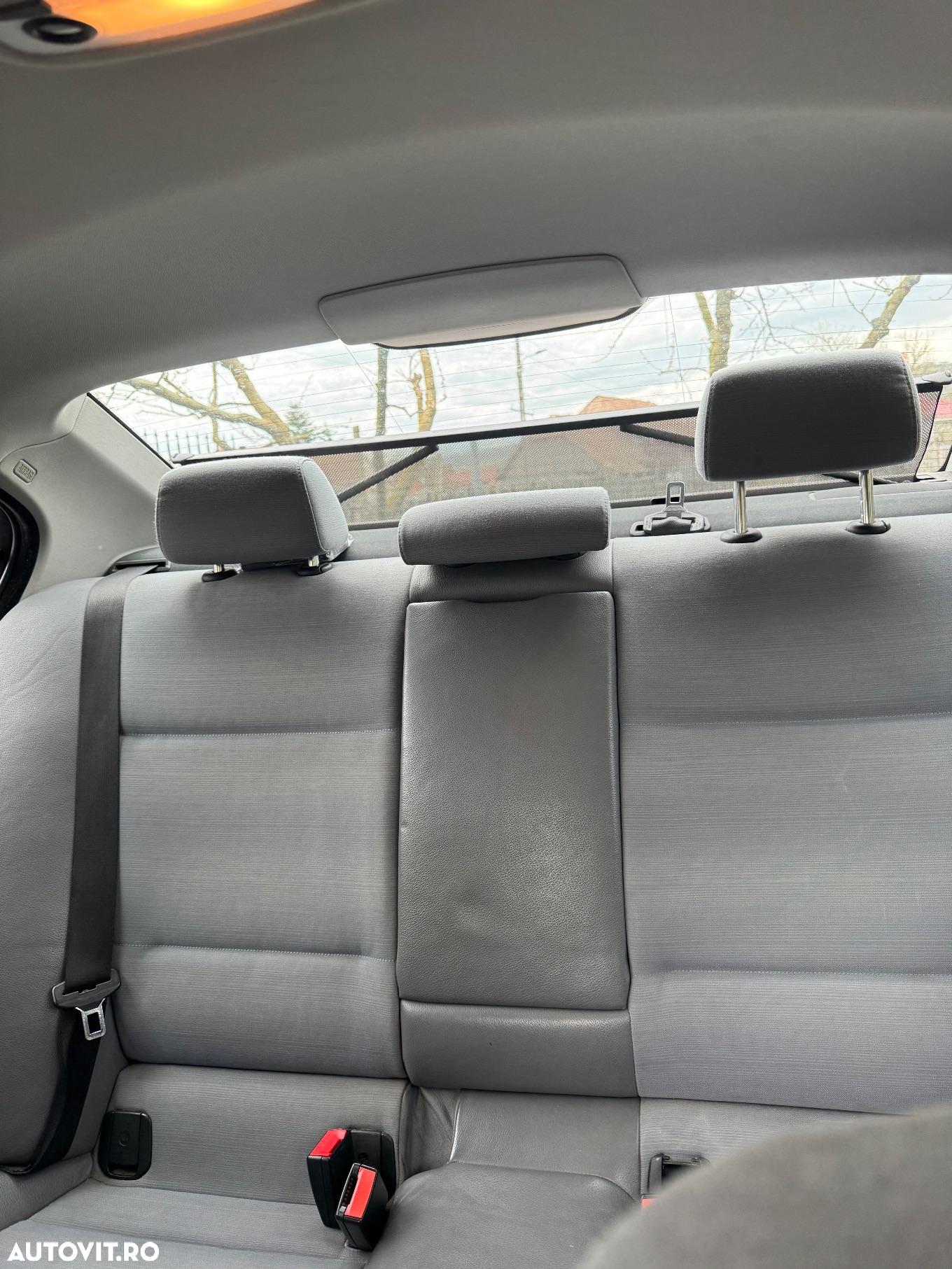 BMW Seria 3 320d Touring - 14