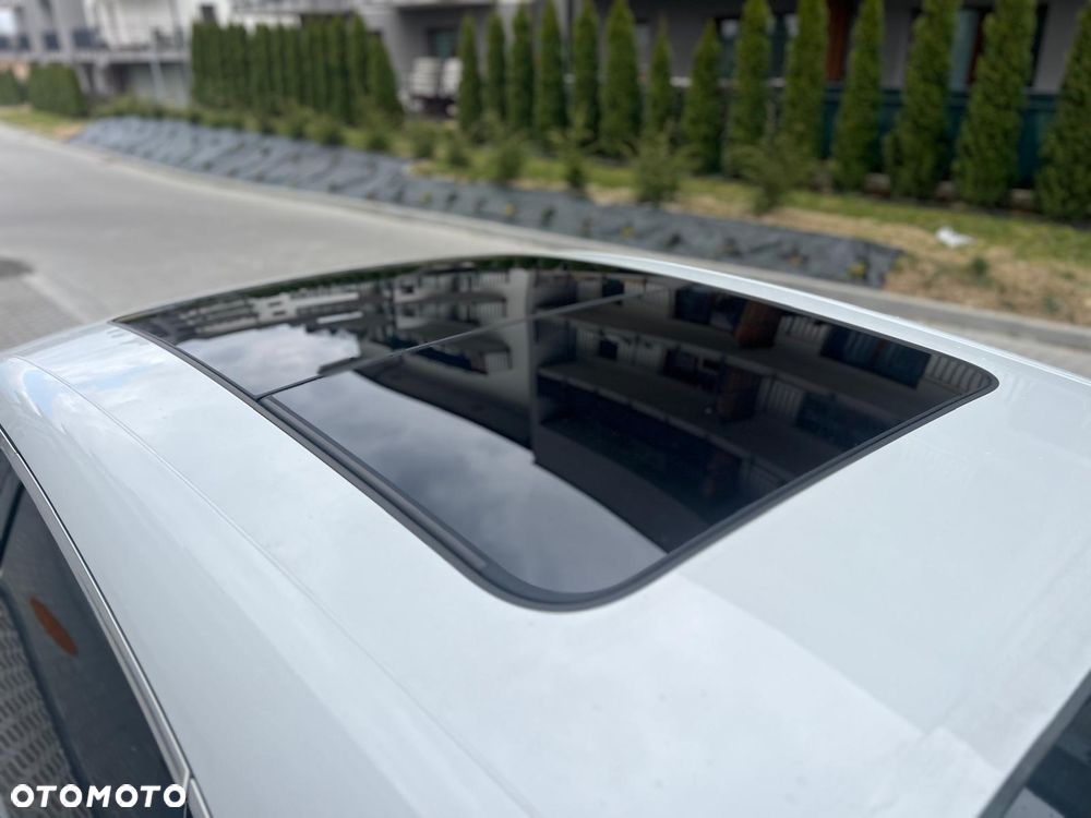 Porsche Macan - 27