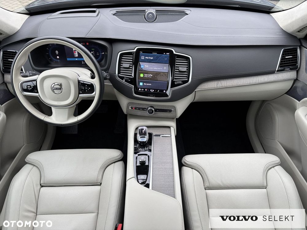 Volvo XC 90 - 22