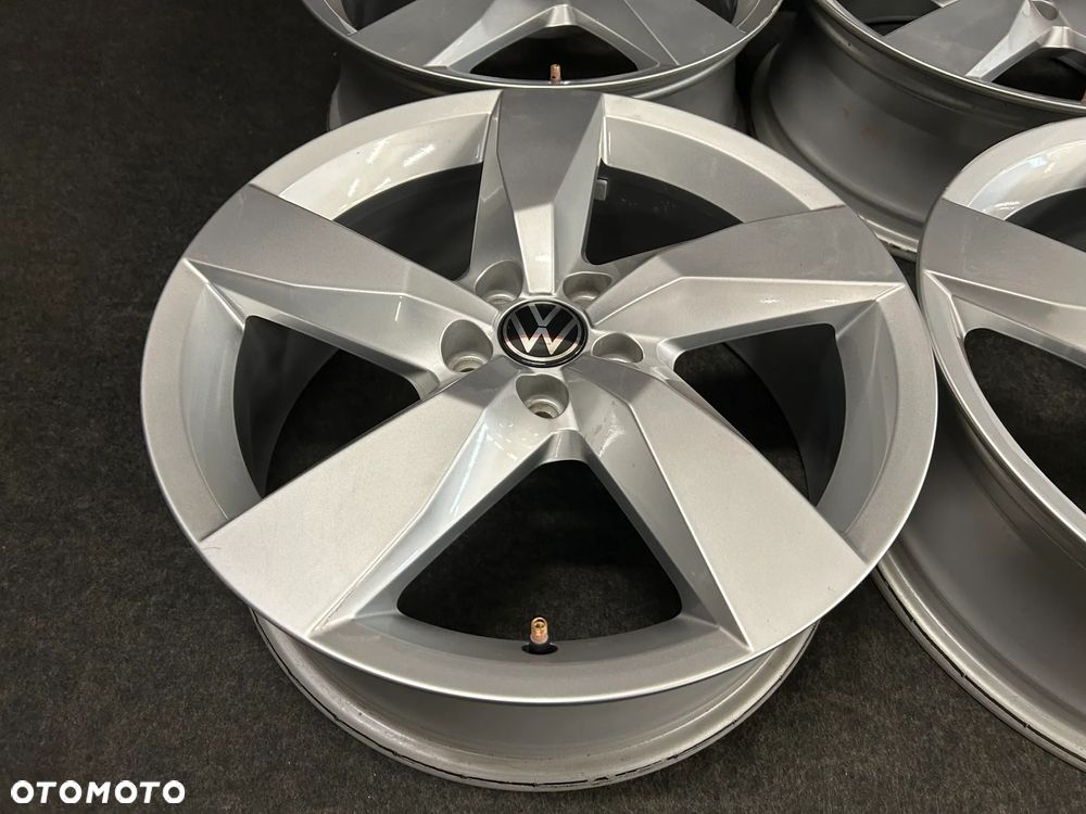 Alufelgi VW T-Cross, VW Polo, Seat Arona, Ibiza, Skoda Kamiq, Fabia 17 cali 5x100 4szt. - 15