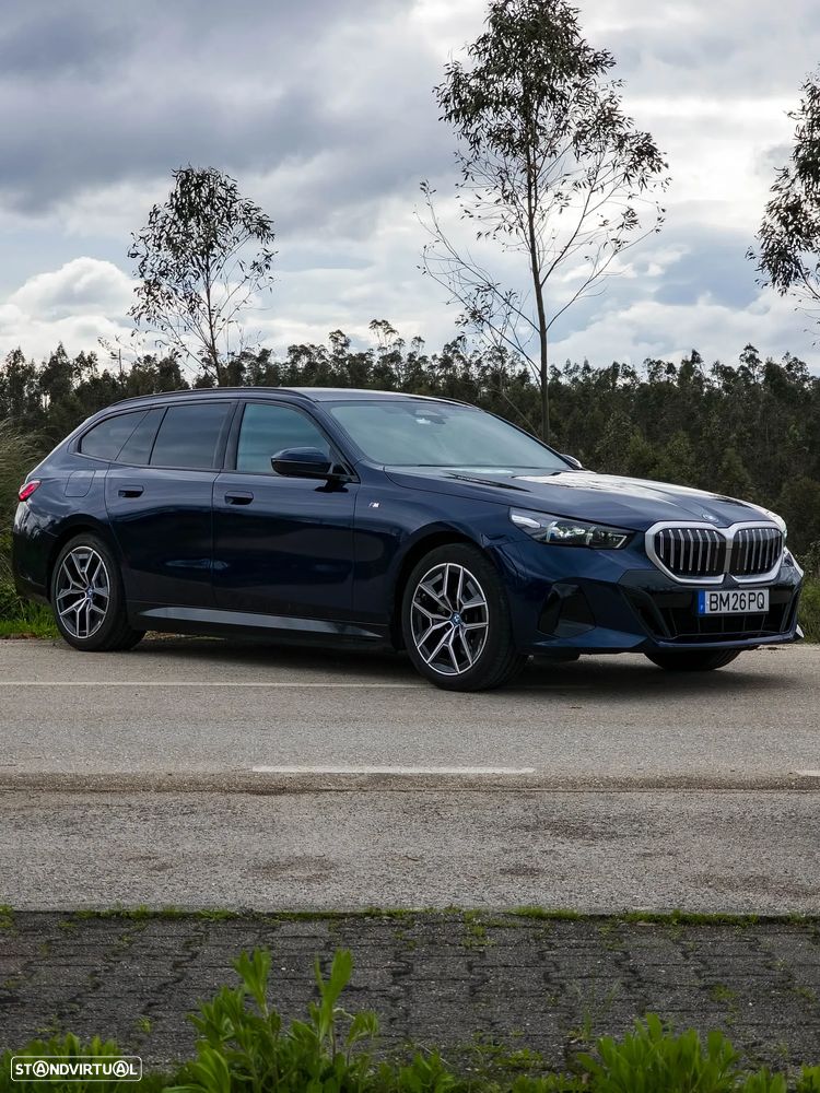 BMW 530 e Pack Desportivo M - 1