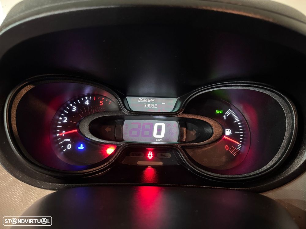 Renault Trafic 1.6 dCi L2H1 1.2T SS - 37