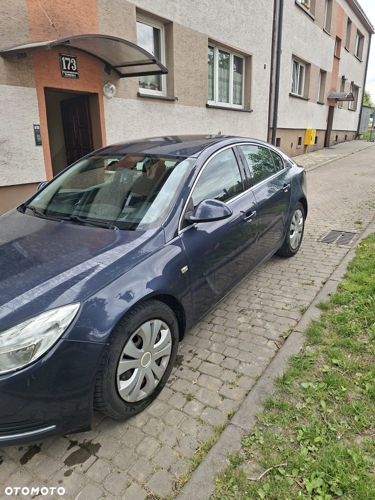 Opel Insignia 1.8 - 4