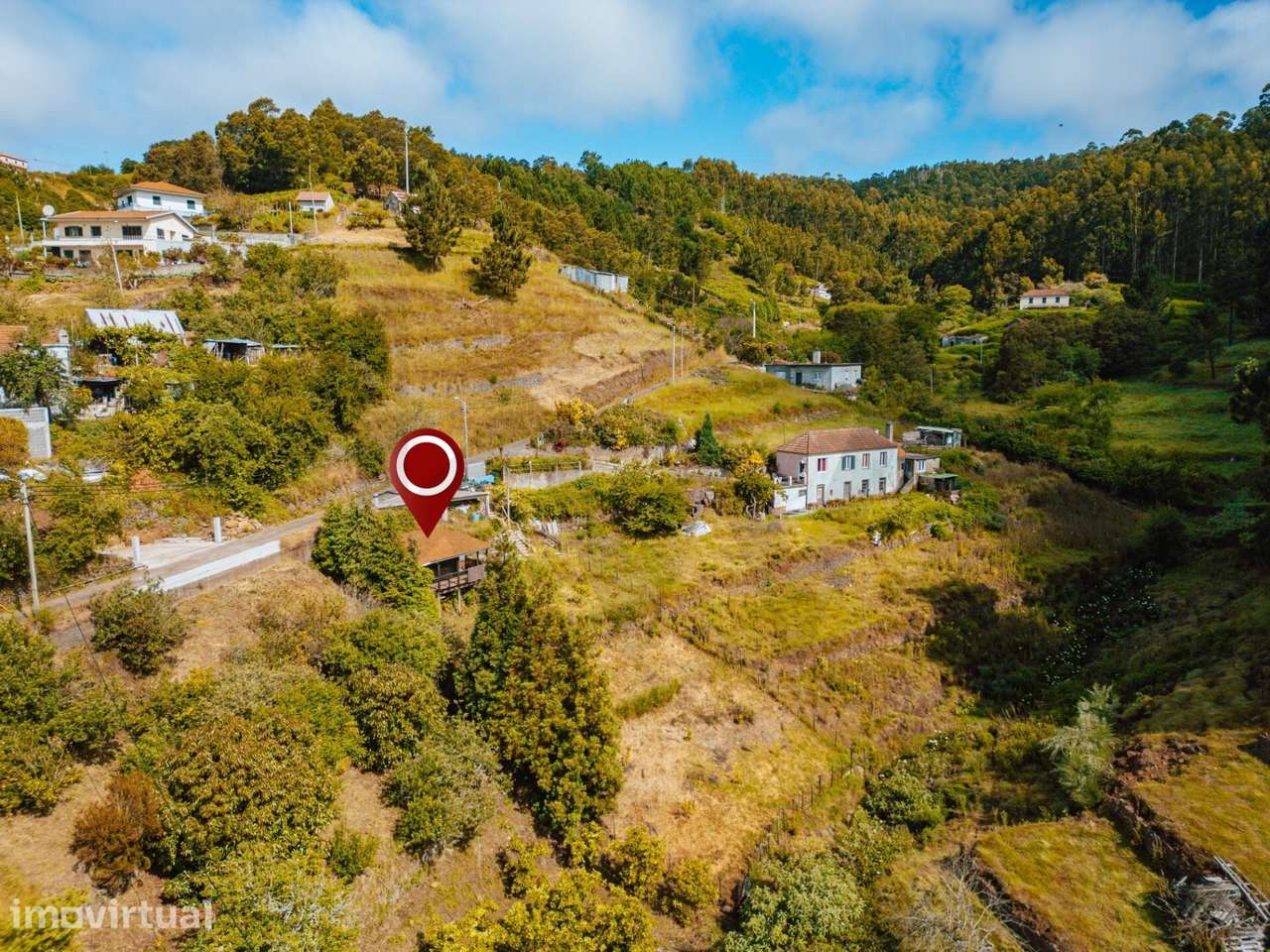 Terreno Rústico com 670m2 no Rochão, Camacha – Natureza e Proximidade - Grande imagem: 4/15