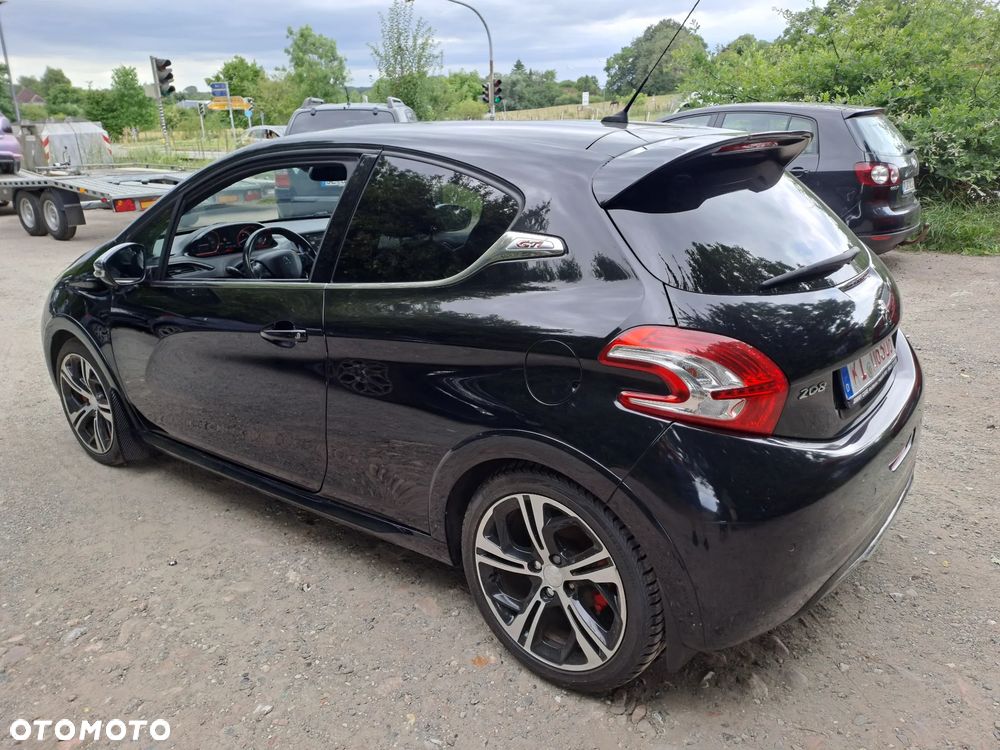 Peugeot 208 1.6 THP GTi - 7