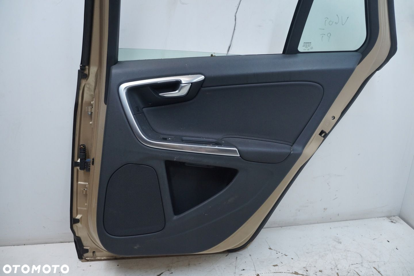 DRZWI TYŁ PRAWE PRAWY TYLNE VOLVO V60 I S60 II - 9