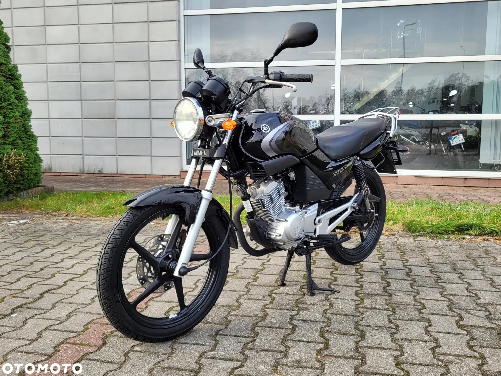 Yamaha YBR - 4