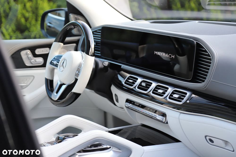 Mercedes-Benz GLS Maybach 600 4-Matic - 23