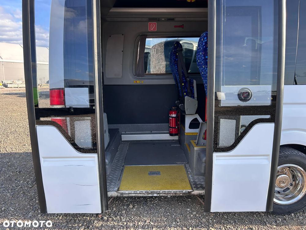 Mercedes-Benz Sprinter 519 - 5