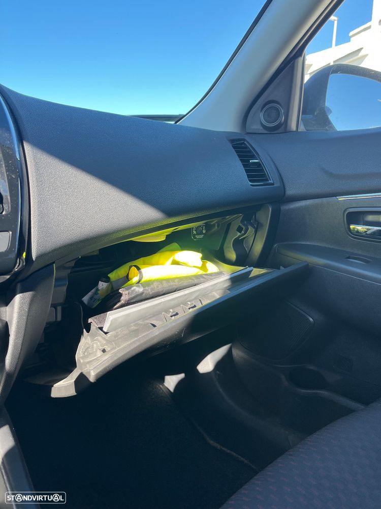 Mitsubishi ASX 1.6 DI-D Intense Black Edition - 9