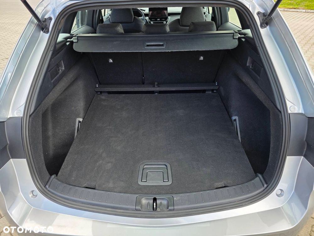 Toyota Corolla ver-1-8-hybrid-gpf-comfort - 13