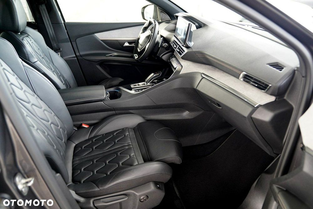 Peugeot 5008 - 25