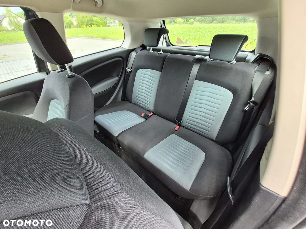 Fiat Punto - 10